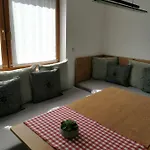 Apartament Ferienwohnungen Elisabeth Told