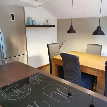 Told Elisabeth Fügen